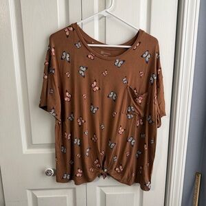 No Boundaries brown butterfly short sleeve size XXL 19